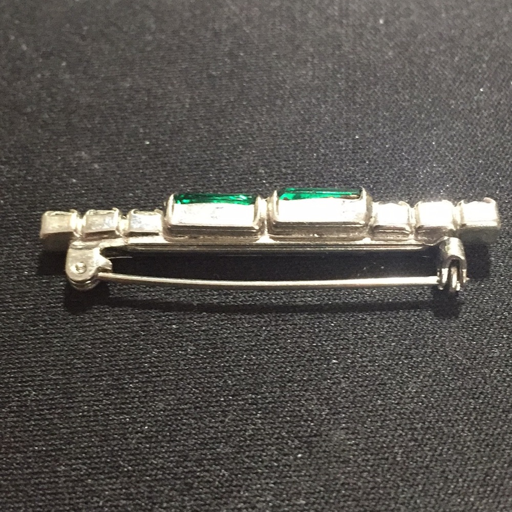 Jewelry - Picture 3 of 3